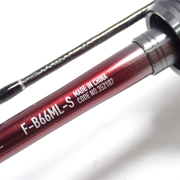 ２４セフィアＳＳメタルスッテＦ－Ｂ６６ＭＬ－Ｓ